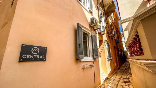 central-home-syros-ermoupoli-rooms-rent-11