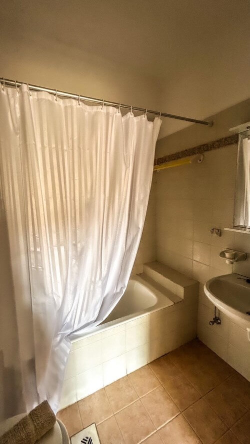 central-home-syros-ermoupoli-rooms-rent-central9-7
