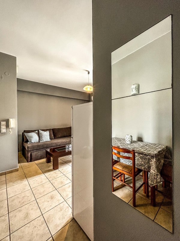 central-apartment-5-syros-9-min