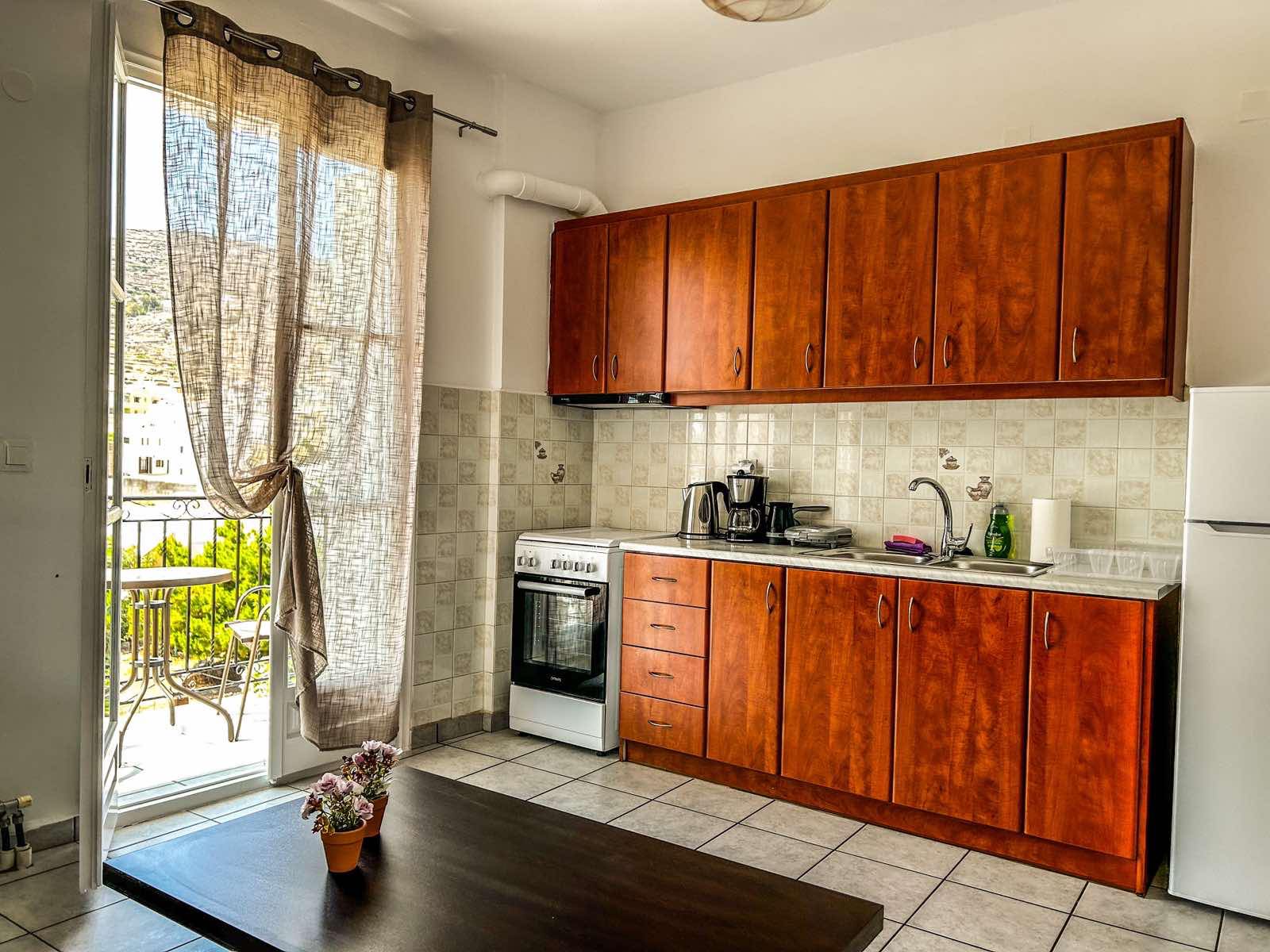 central-apartment-3-syros-ermoupoli-rent-rooms-studio-3-big